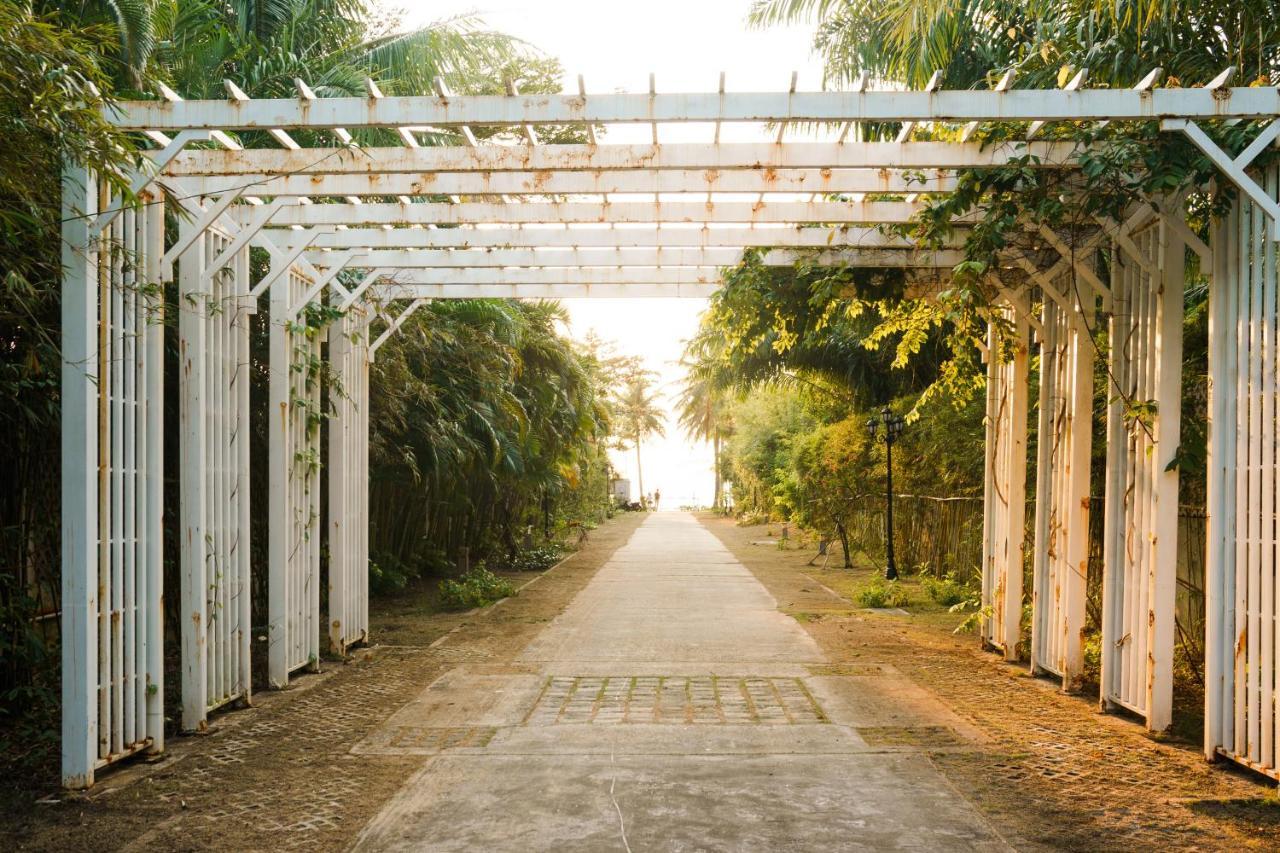 Kosmos Phu Quoc Apart Hotel Exterior foto