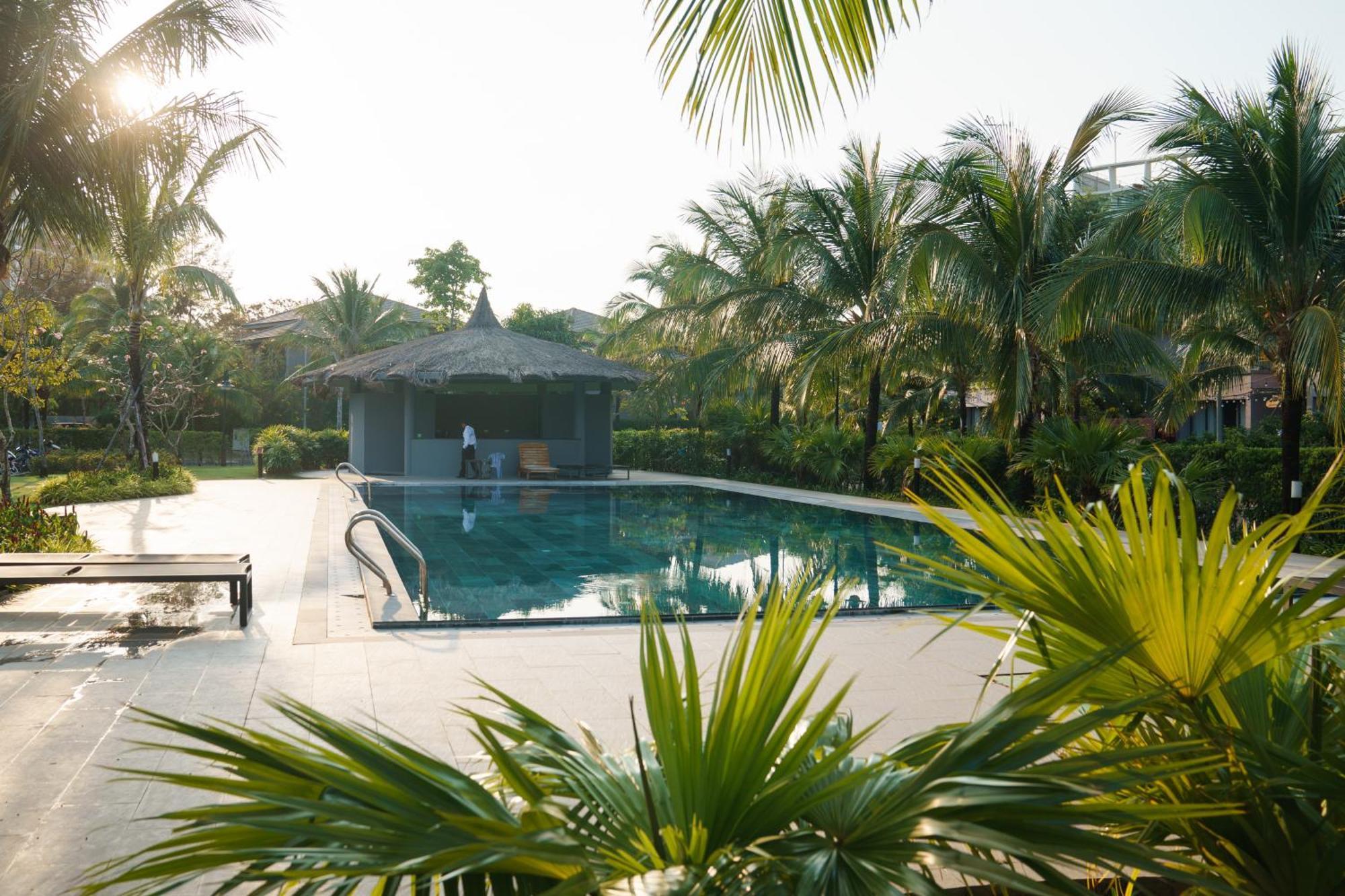Kosmos Phu Quoc Apart Hotel Exterior foto
