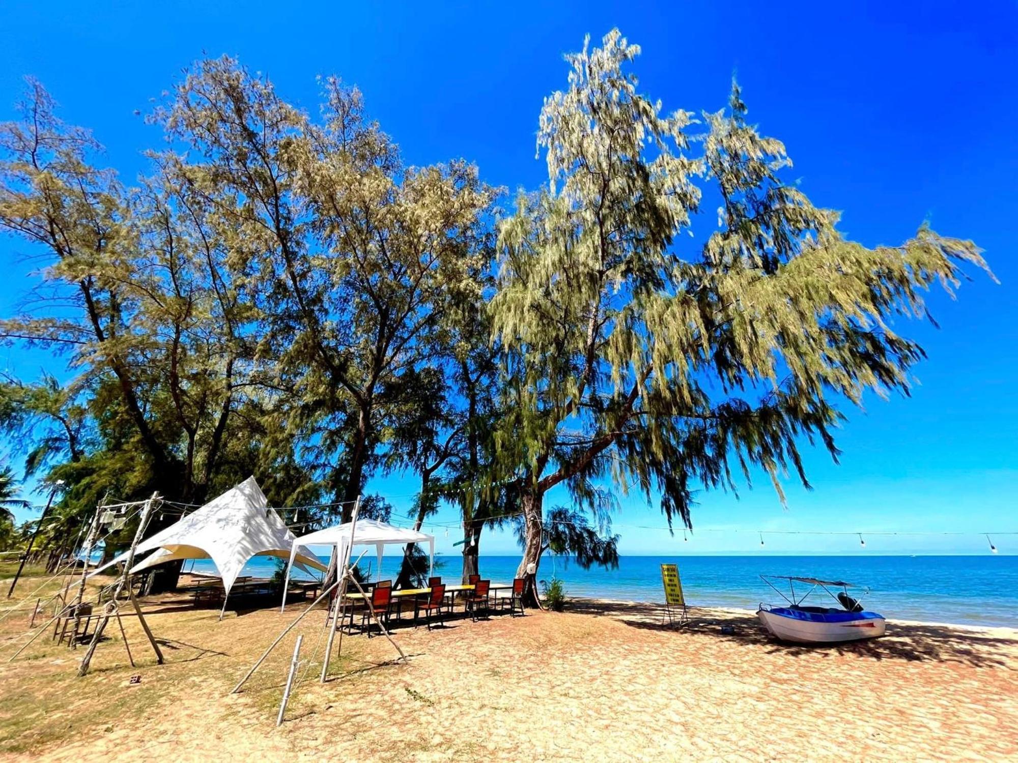 Kosmos Phu Quoc Apart Hotel Exterior foto